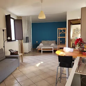  Casa vacanze Casa Currò Italia